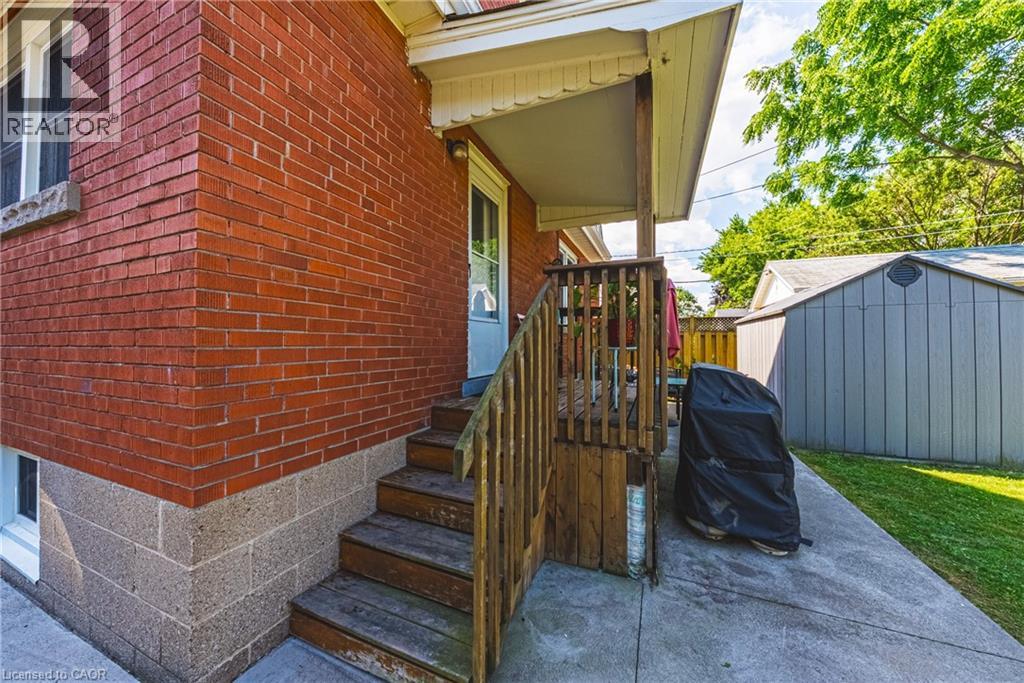 208 GLENCARRY Avenue - Image 32