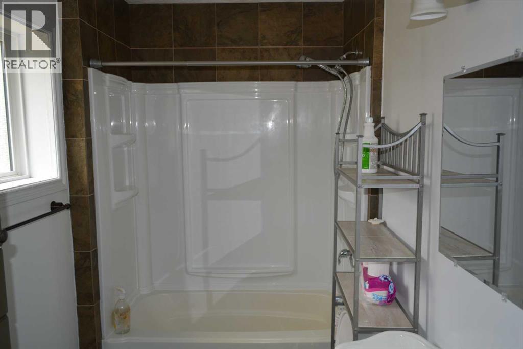 10026 102A Street - 23