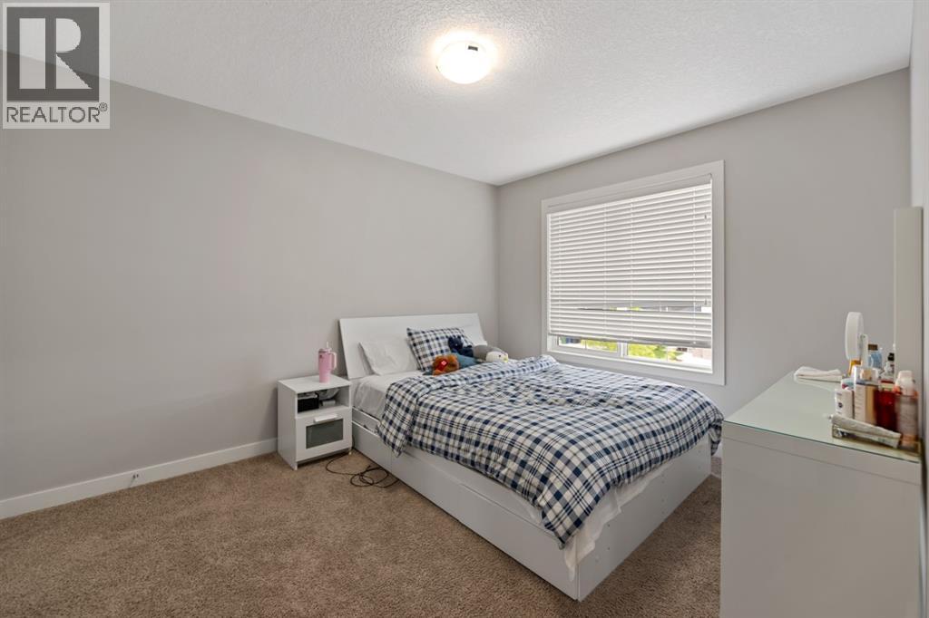 265 Sandpiper Boulevard - 32