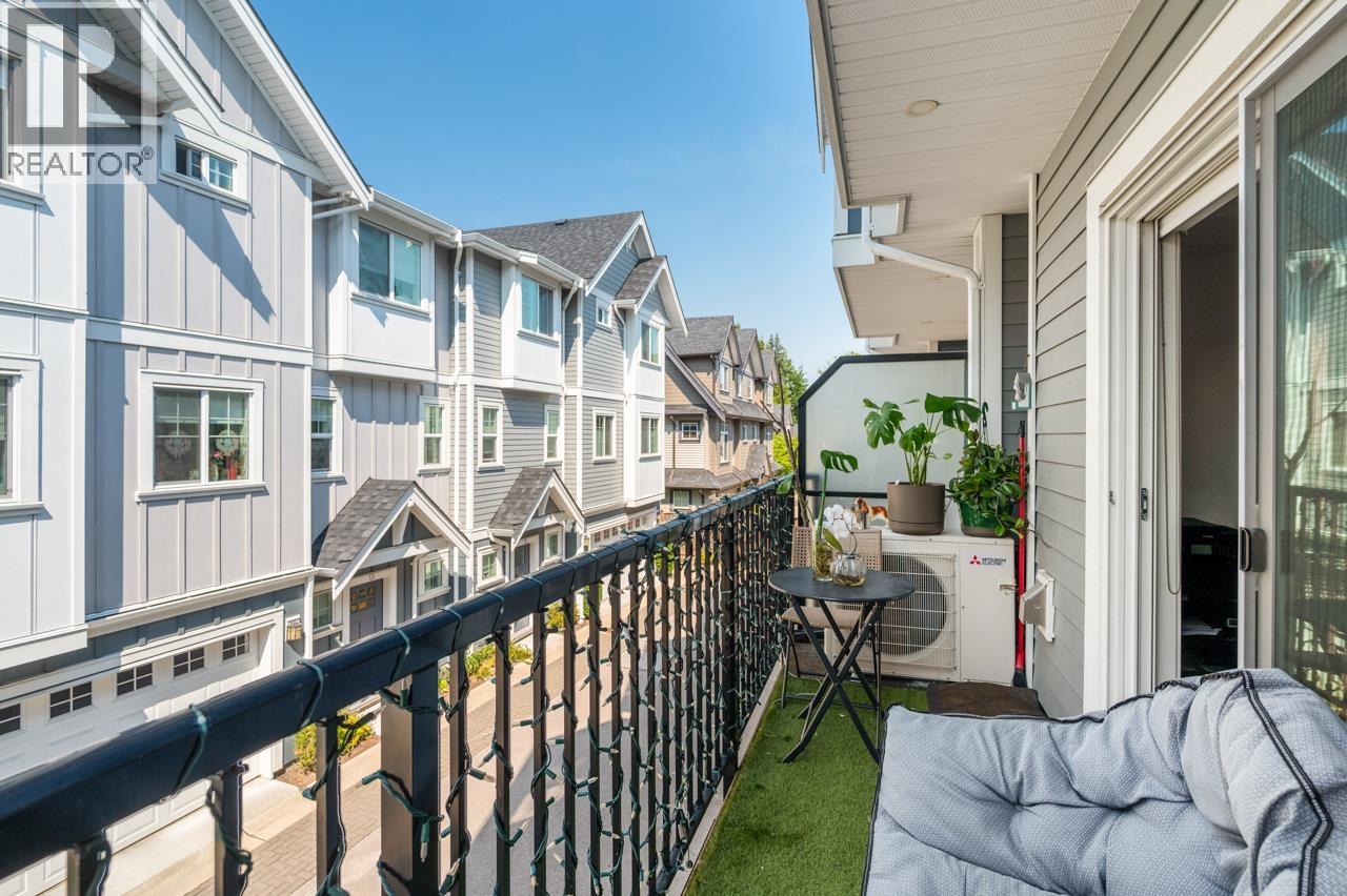 8 7780 BRIDGE STREET, Richmond