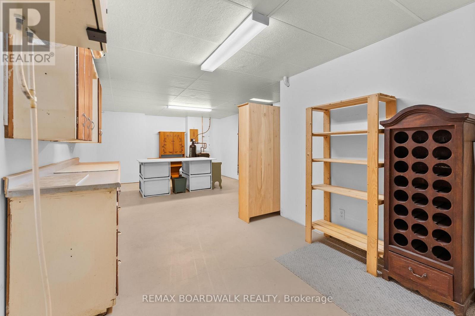 60 DR GORDON CRESCENT - Image 31
