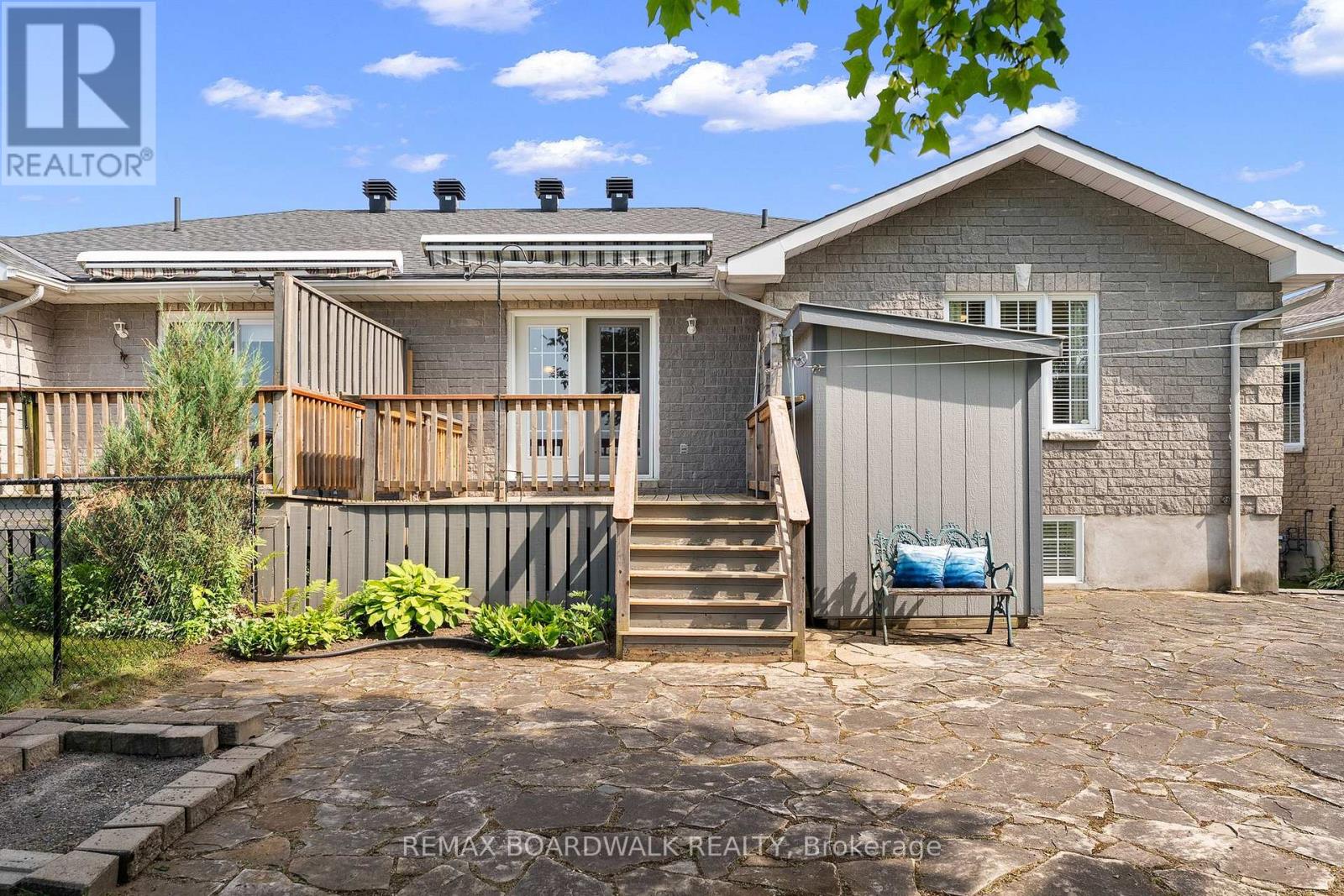 60 DR GORDON CRESCENT - Image 35