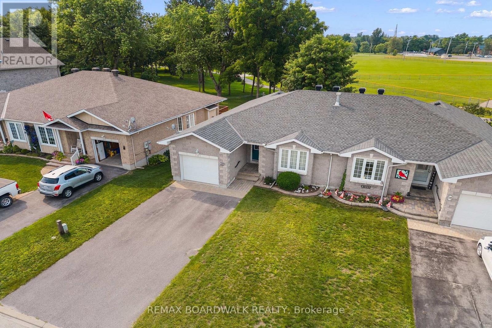 60 DR GORDON CRESCENT - Image 38