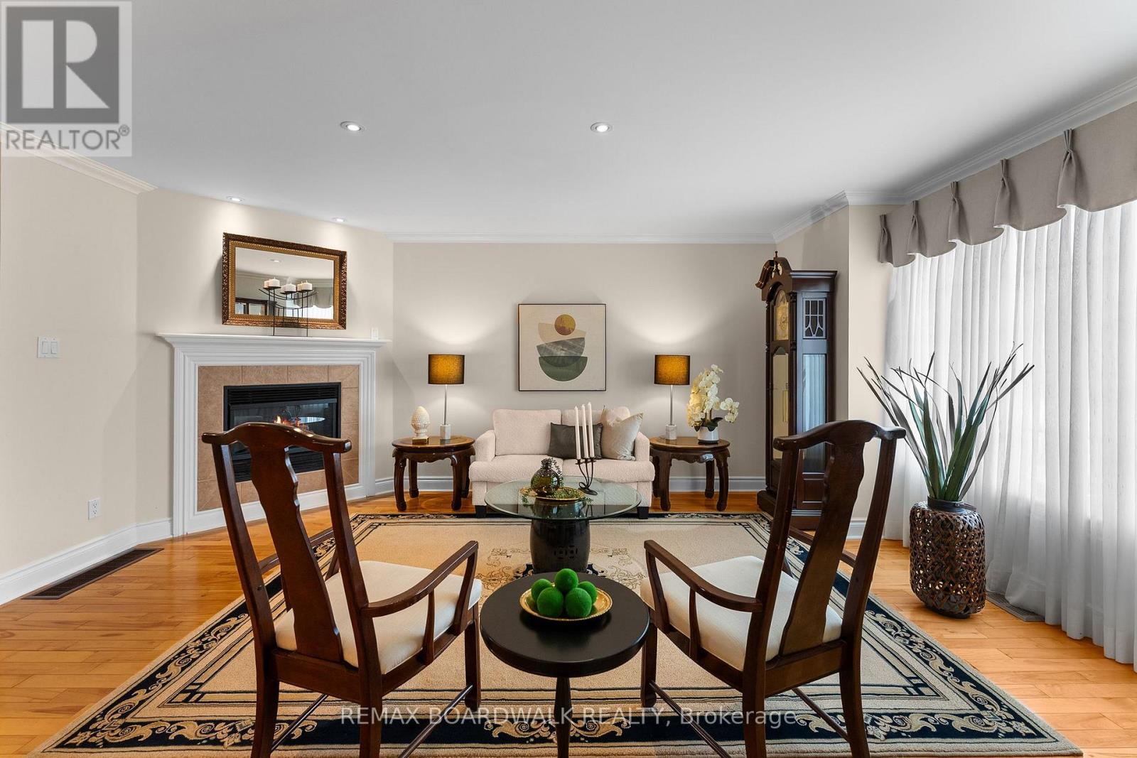 60 DR GORDON CRESCENT - Image 8