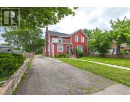 170 HELLEMS AVENUE E