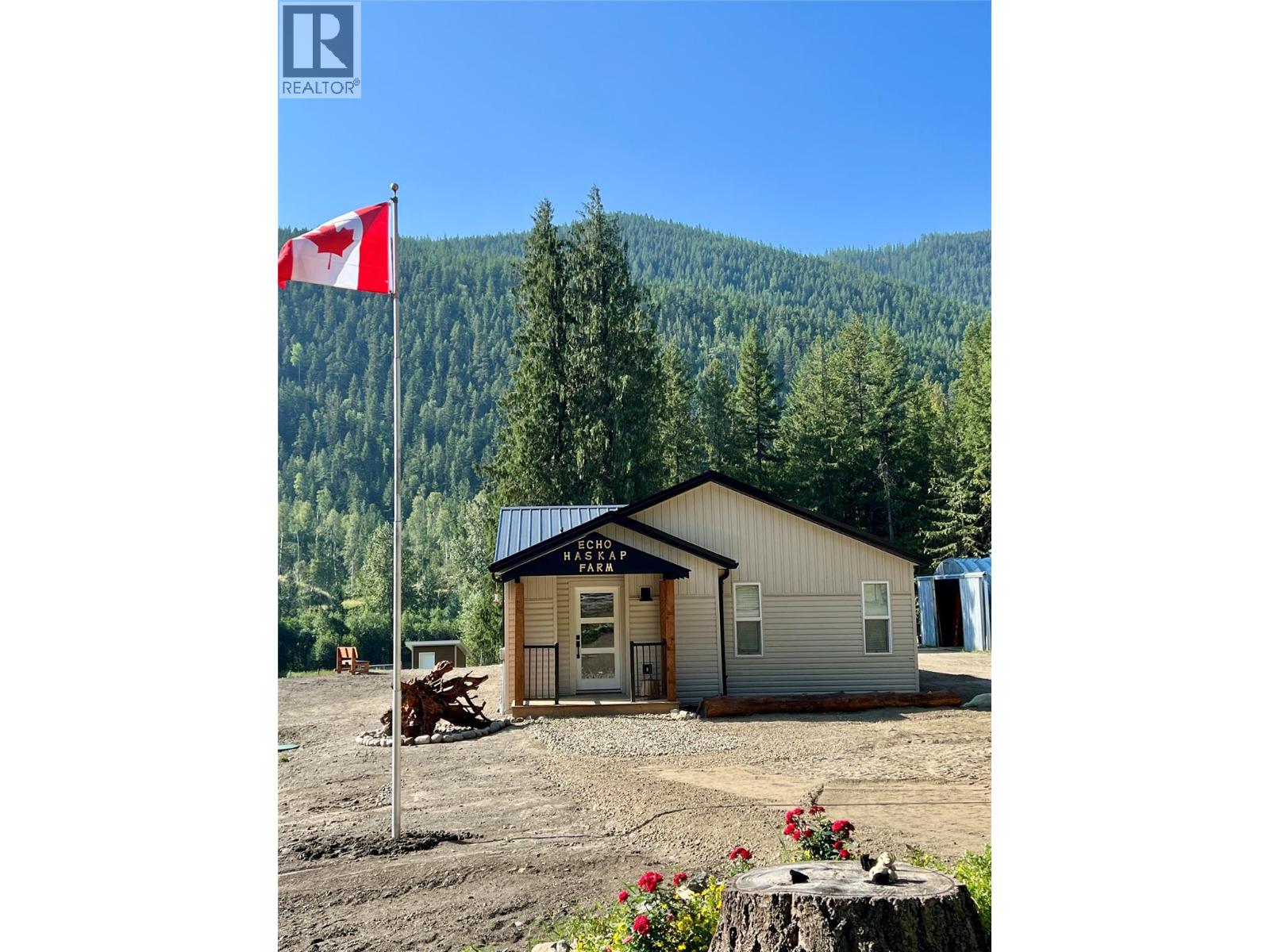 1238 Creighton Valley Road - photo 2