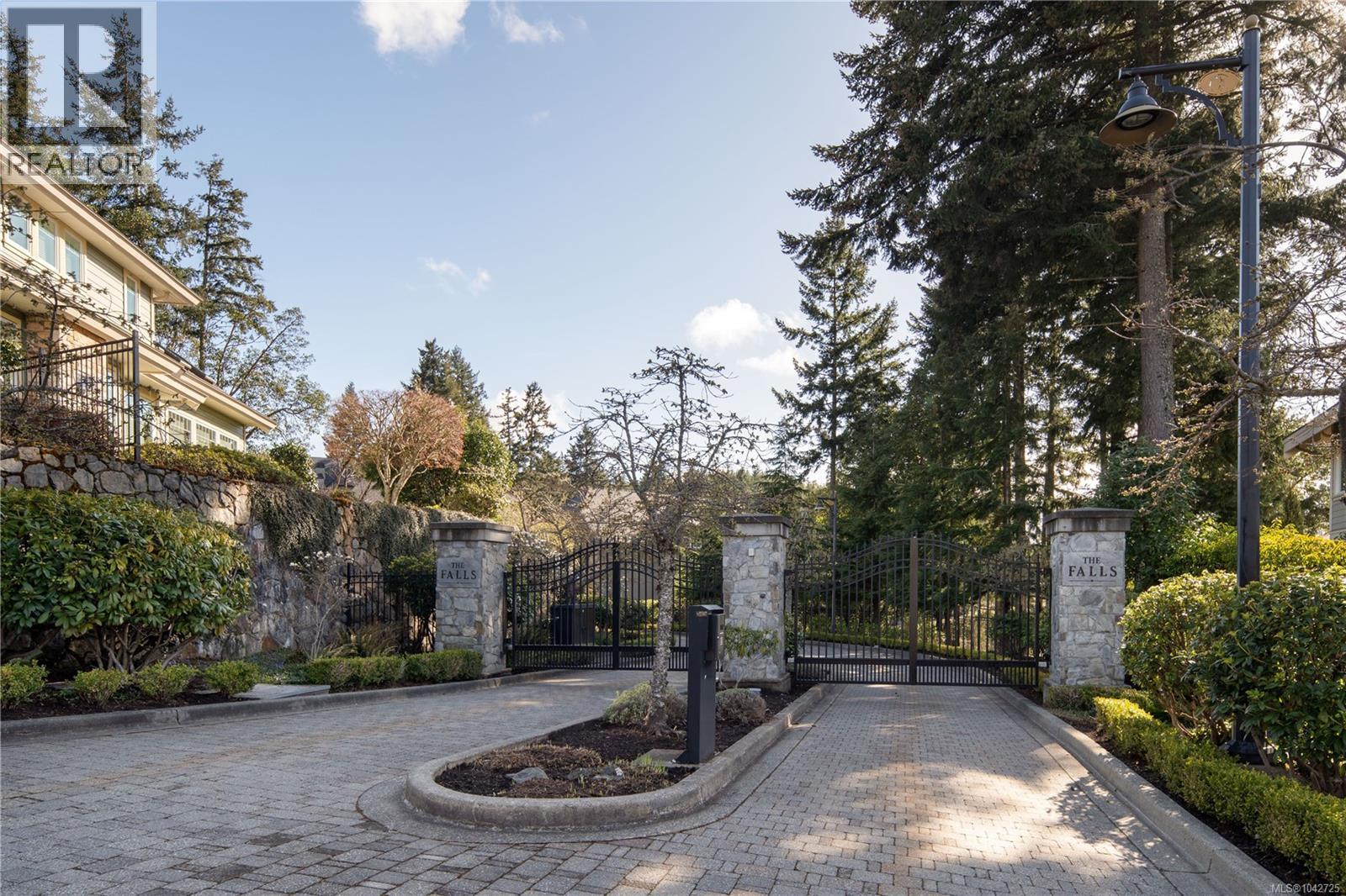 2220 Island Falls Pl - 70