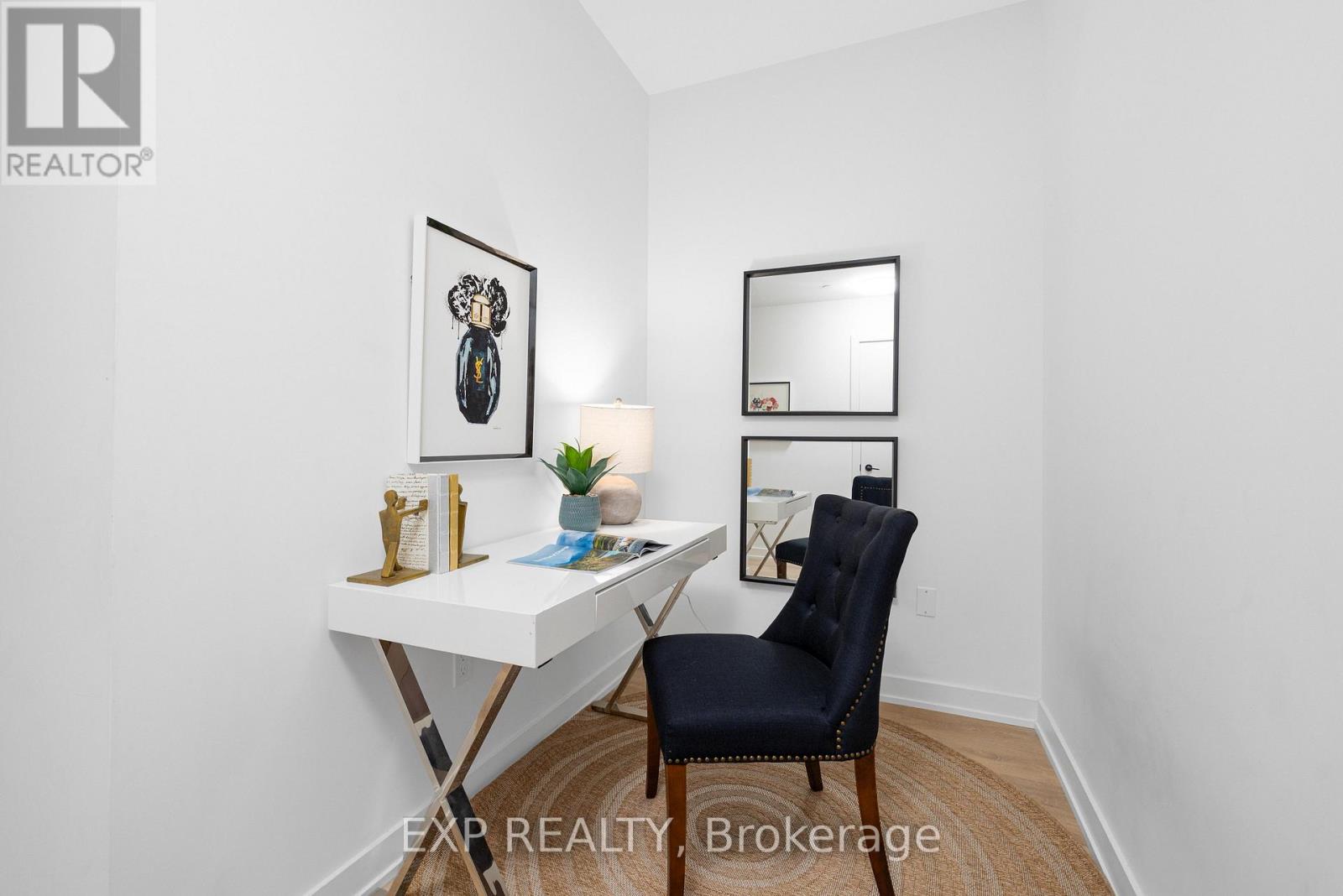 #211 117 BROADWAY AVENUE - Image 28
