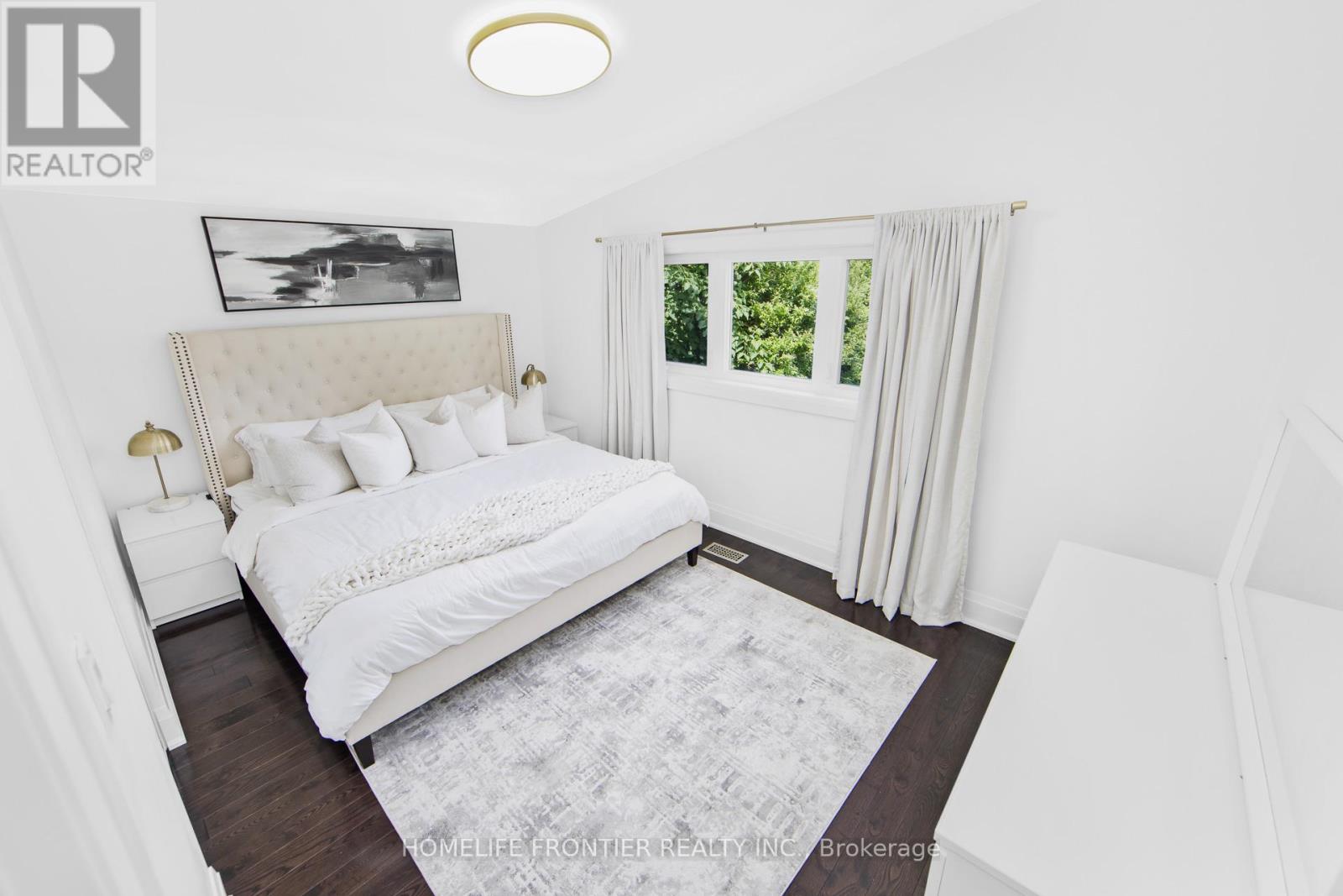 2138 TRUSCOTT DRIVE - 19