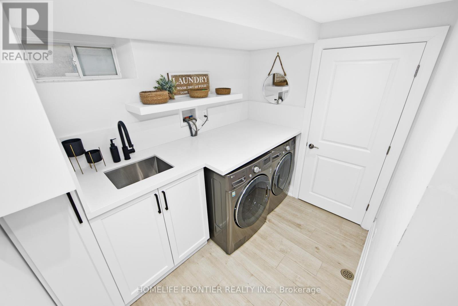 2138 TRUSCOTT DRIVE - 29