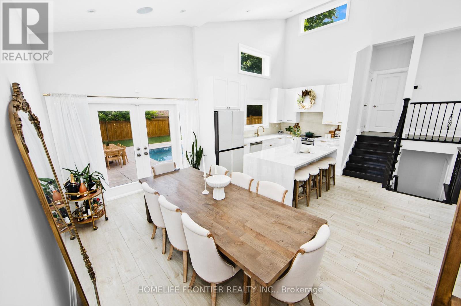 2138 TRUSCOTT DRIVE - 5
