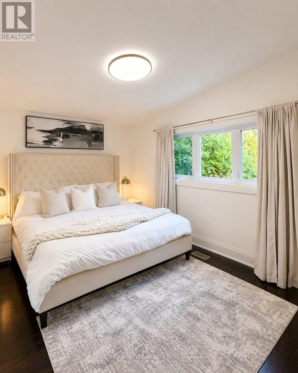 2138 TRUSCOTT DRIVE - 12