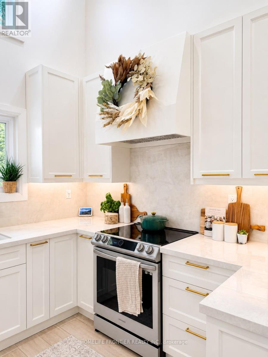 2138 TRUSCOTT DRIVE - 3