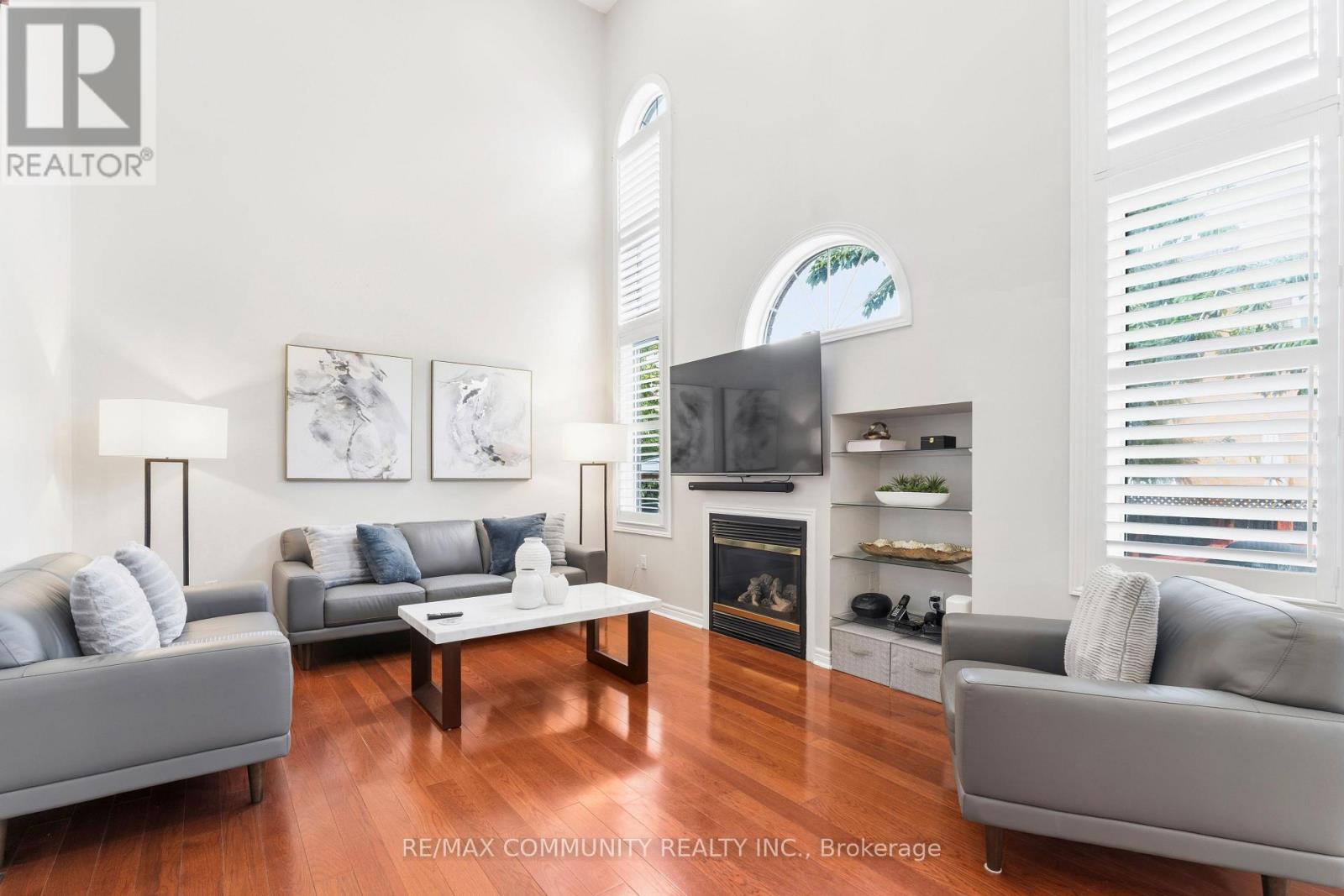 5673 PEGASUS STREET - 12
