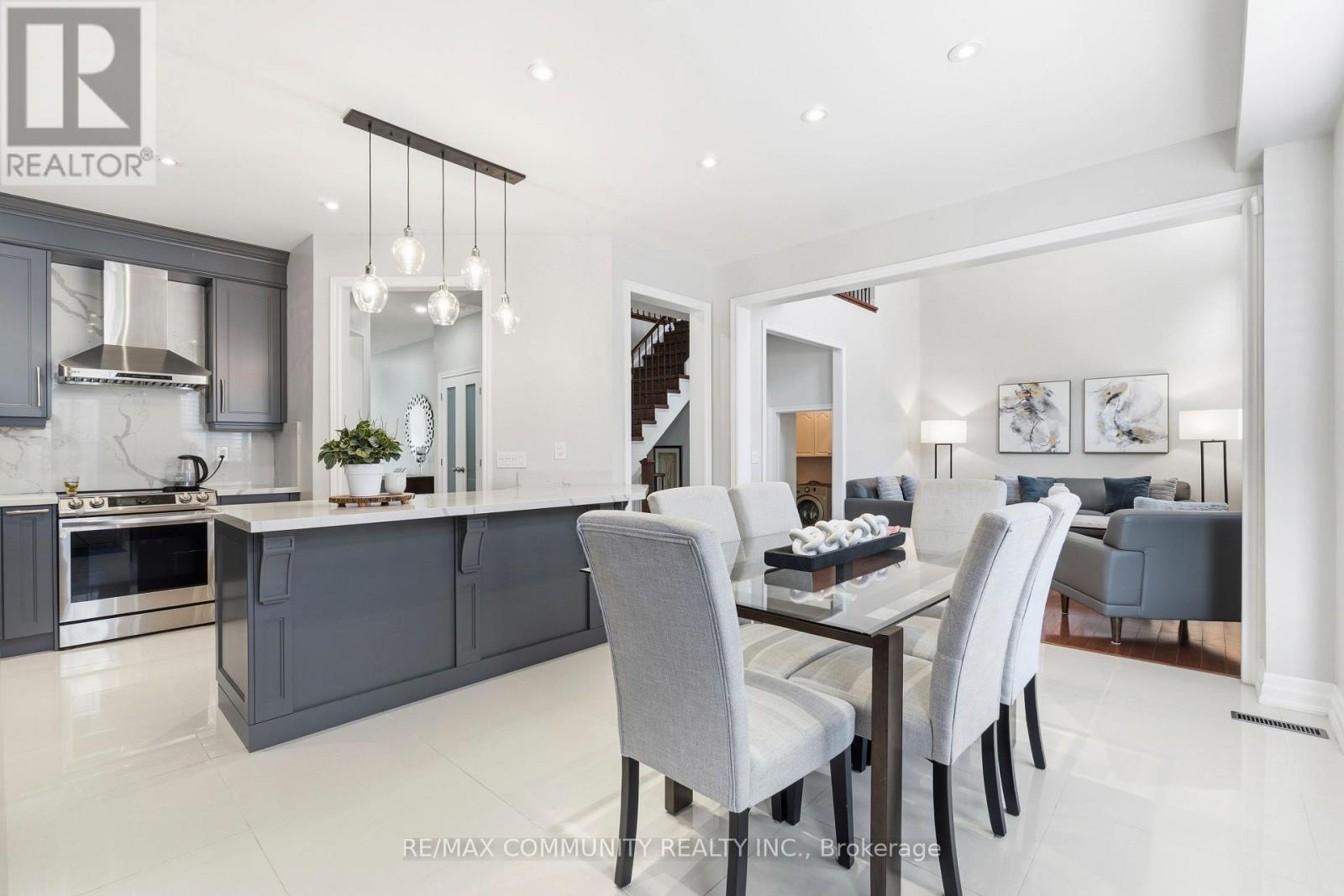 5673 PEGASUS STREET - 9