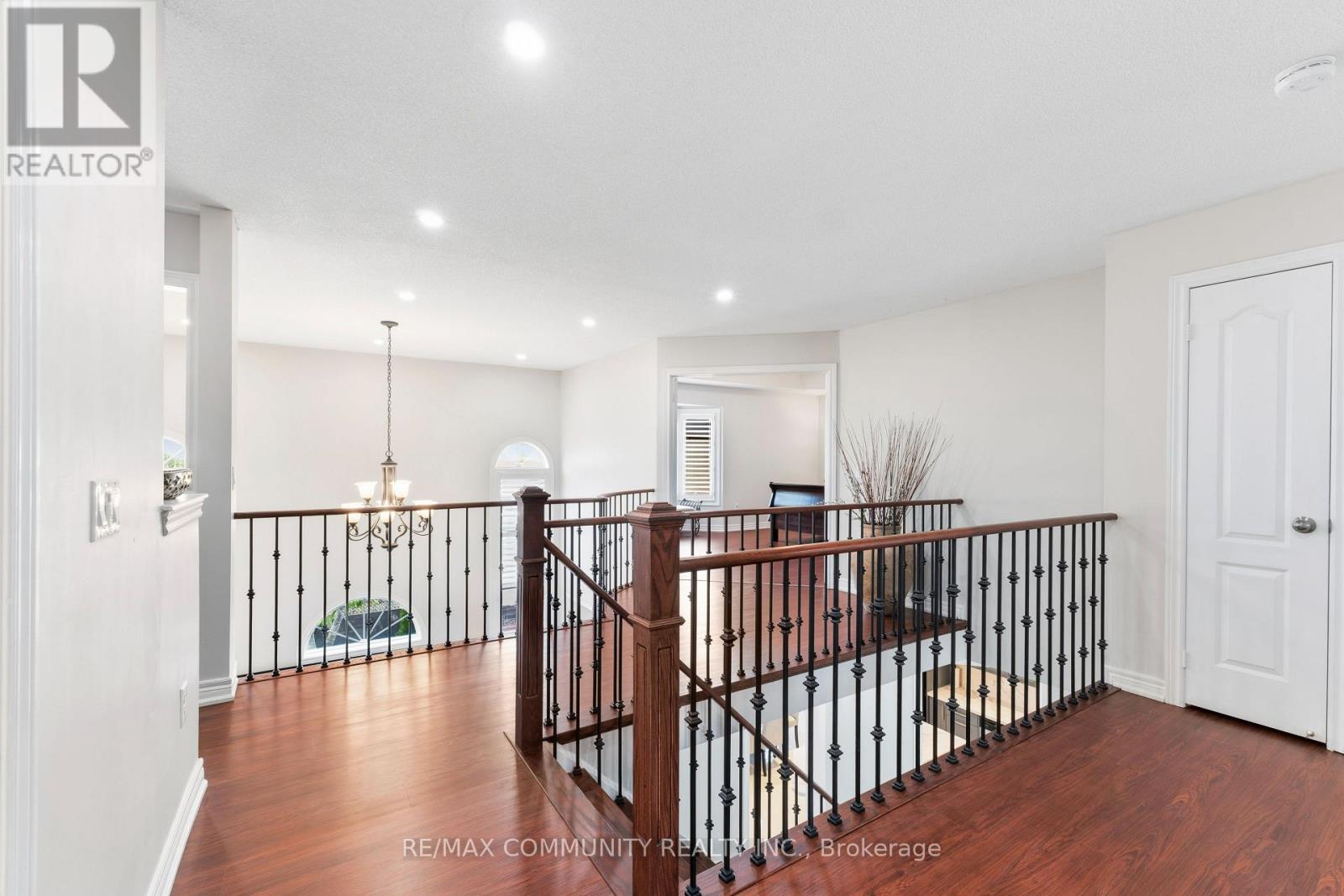 5673 PEGASUS STREET - 32