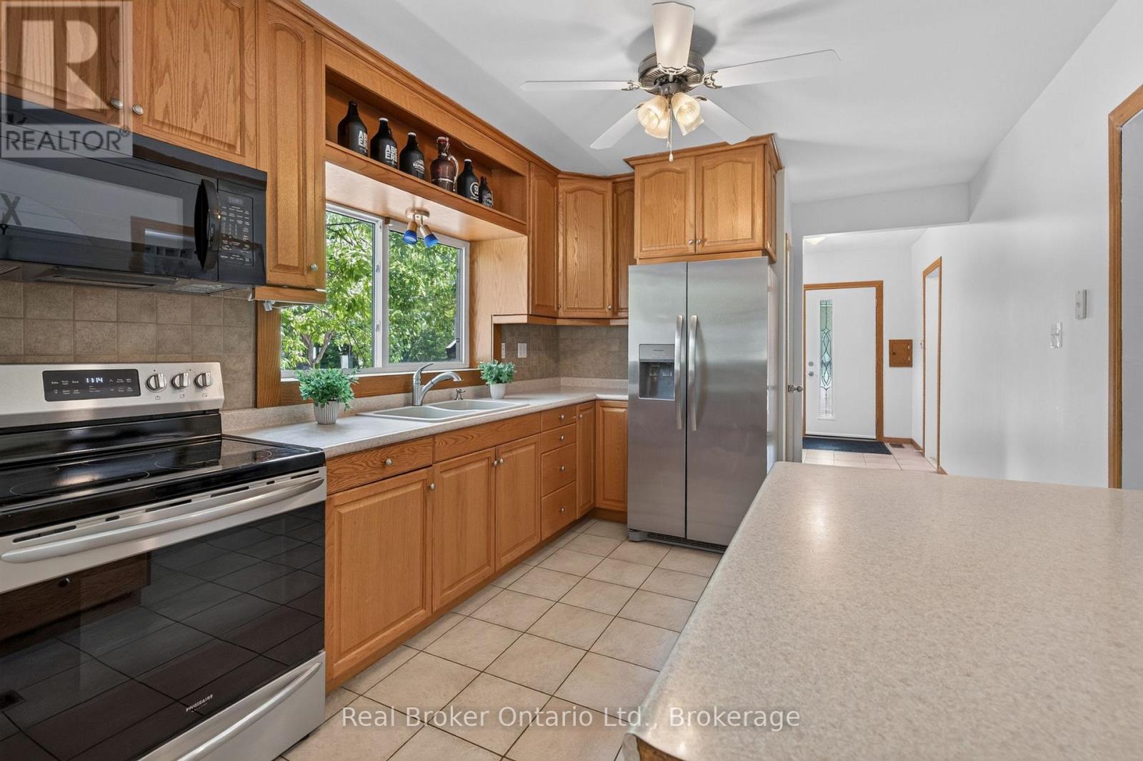 2 HERLAN AVENUE - 19