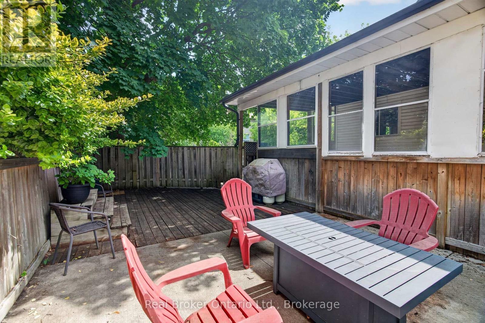 2 HERLAN AVENUE - 35