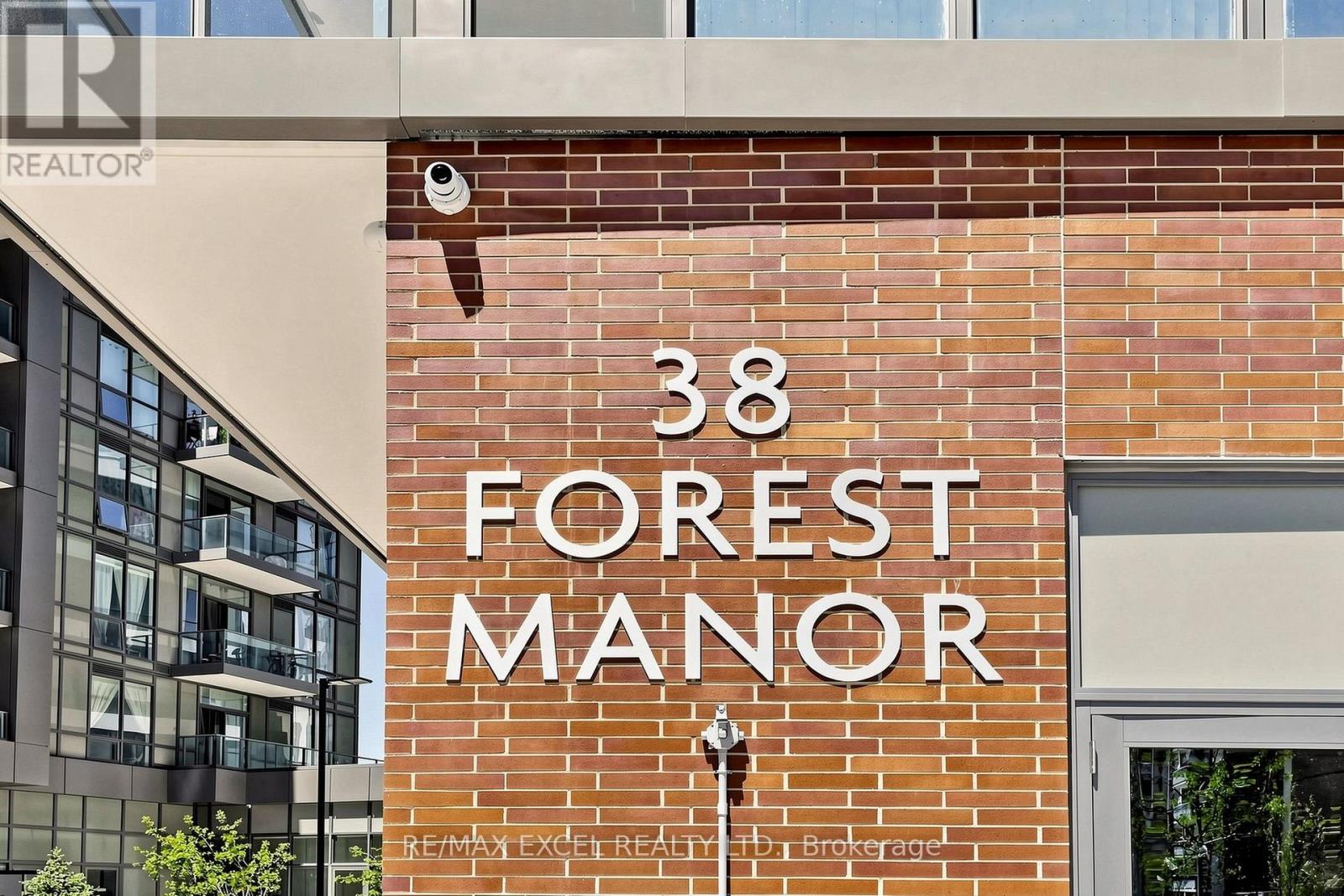 #307 38 FOREST MANOR ROAD - 4