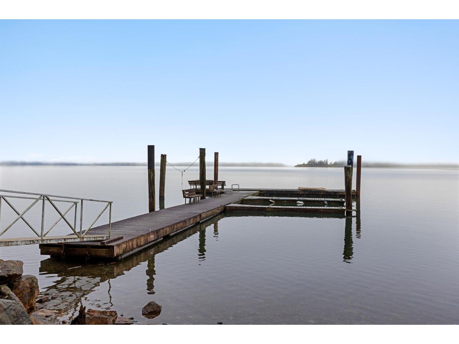 7388 ROCKWELL PLACE, Harrison Lake, Harrison Hot Springs