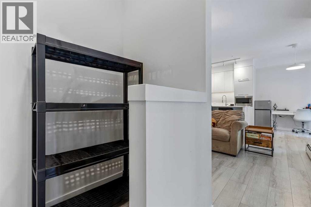 #110 3125 39 Street NW - 15