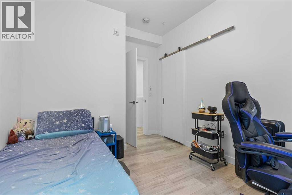 #110 3125 39 Street NW - 24