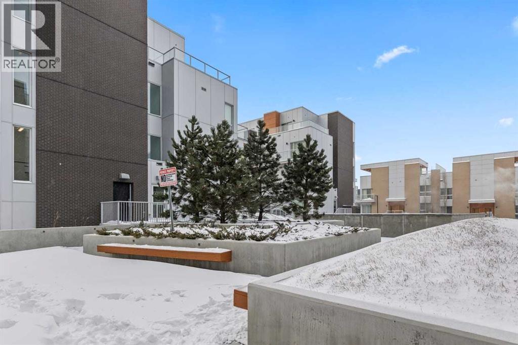 #110 3125 39 Street NW - 31