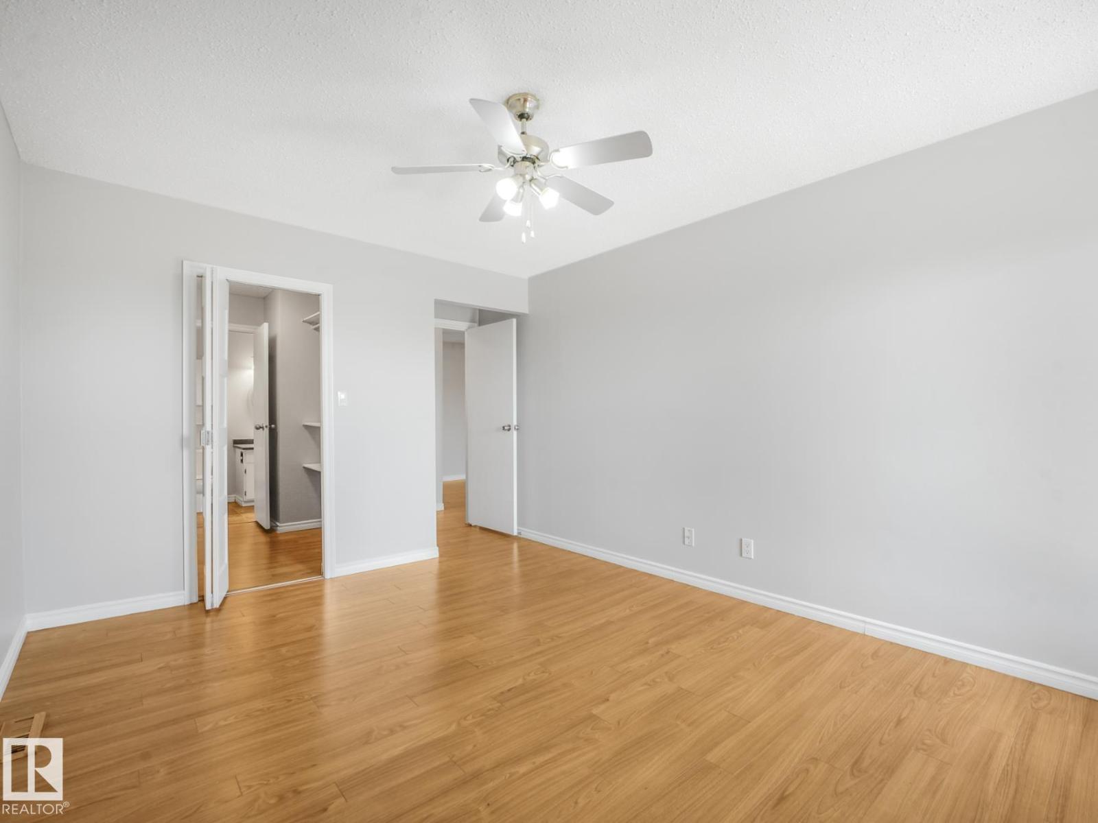 #301 10528 29 AV NW - 24