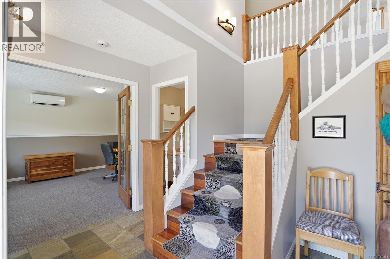 339 Nottingham Dr - 24