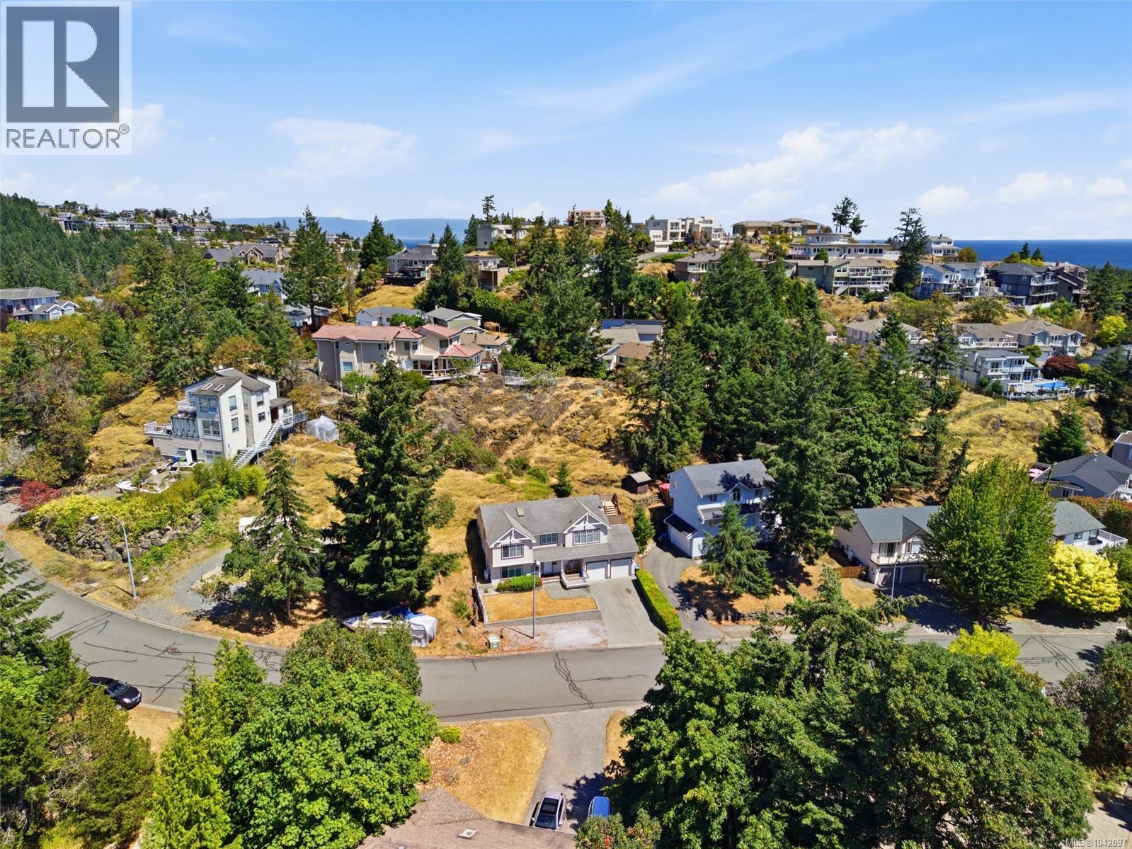 339 Nottingham Dr - 40