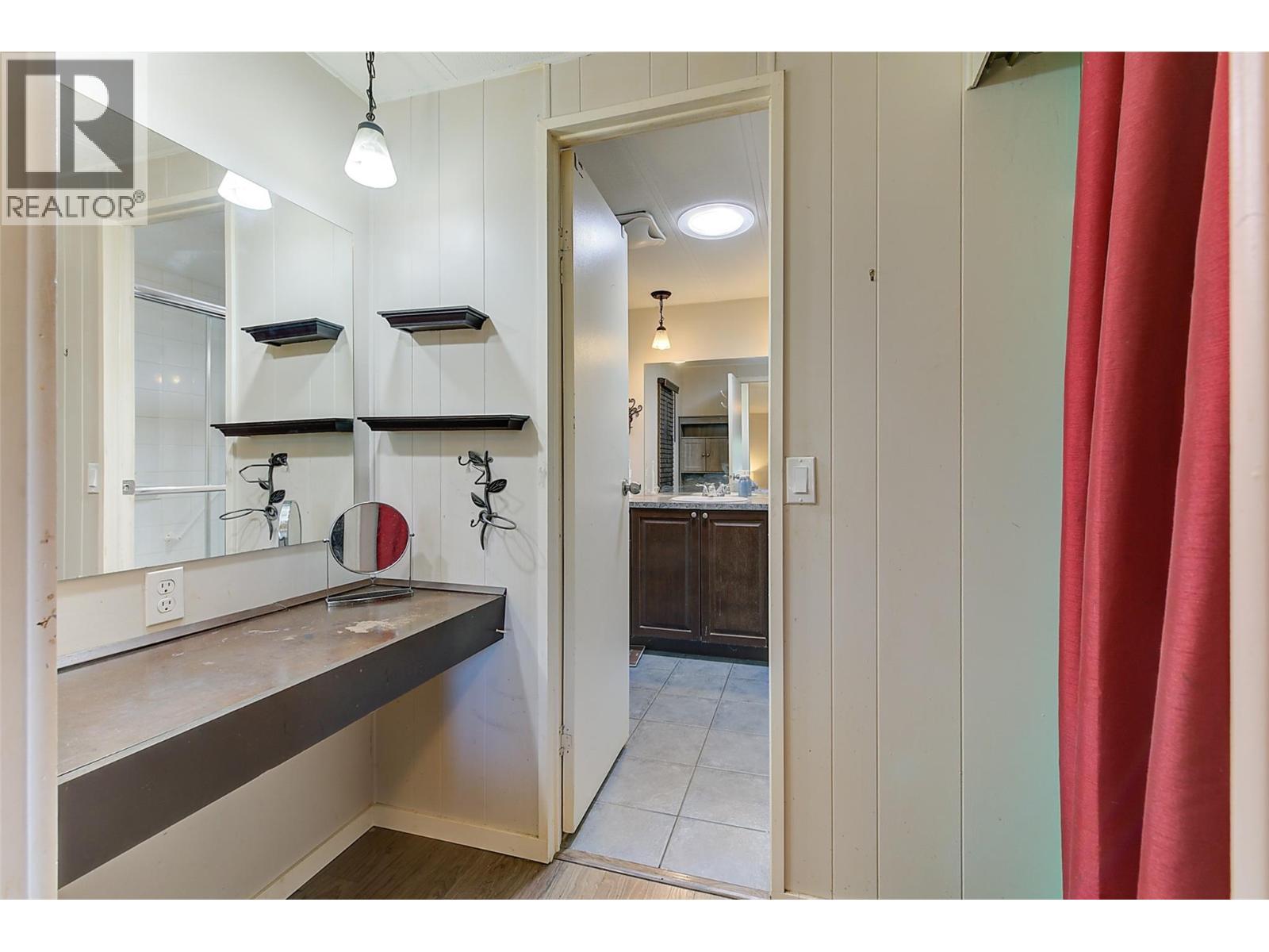 #30 1860 Boucherie Road - 17