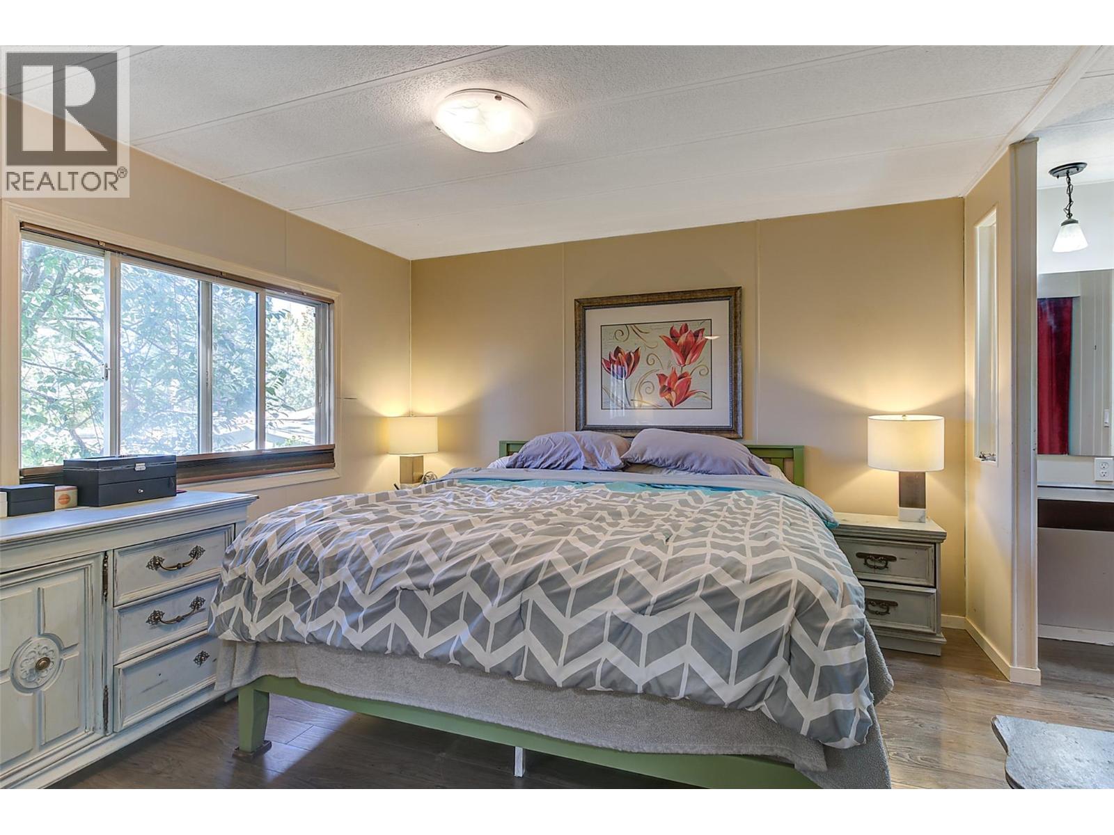 #30 1860 Boucherie Road - 16