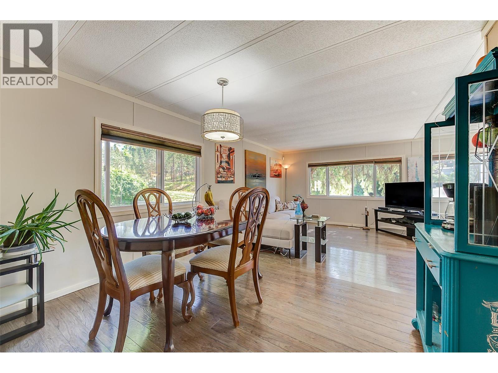 #30 1860 Boucherie Road - 9
