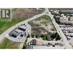 2080 Rutland Road N, Kelowna, BC V1X4Z9 Photo 12