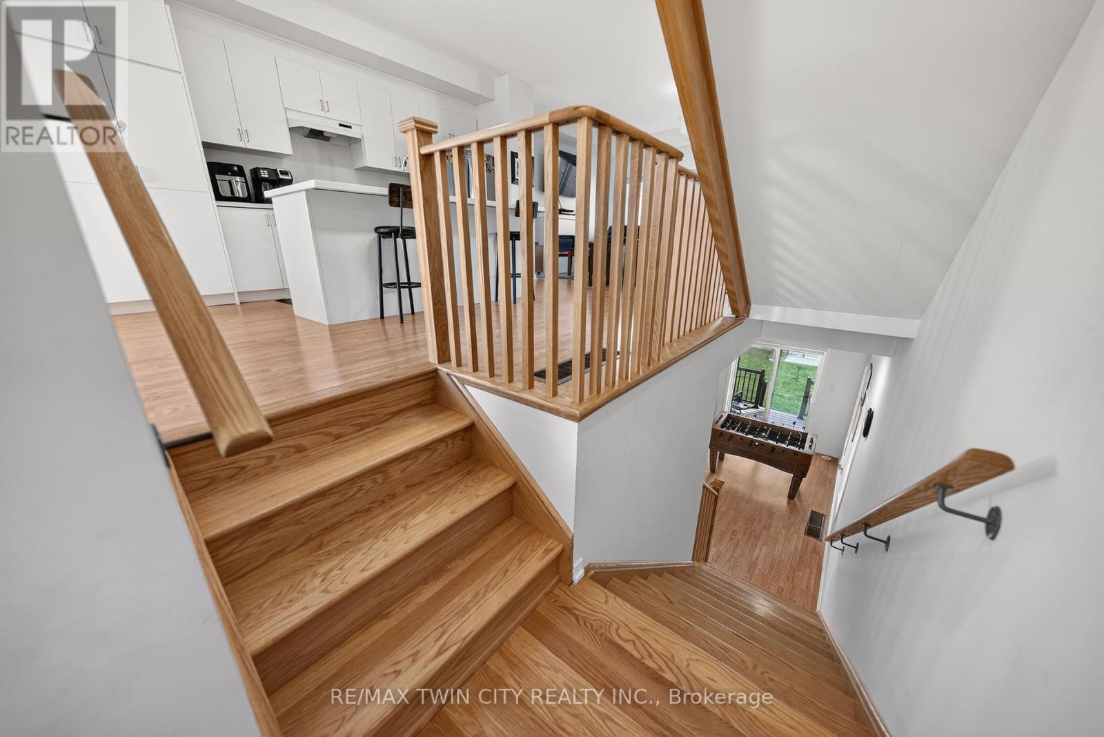 49 LAMBERT LANE - 37