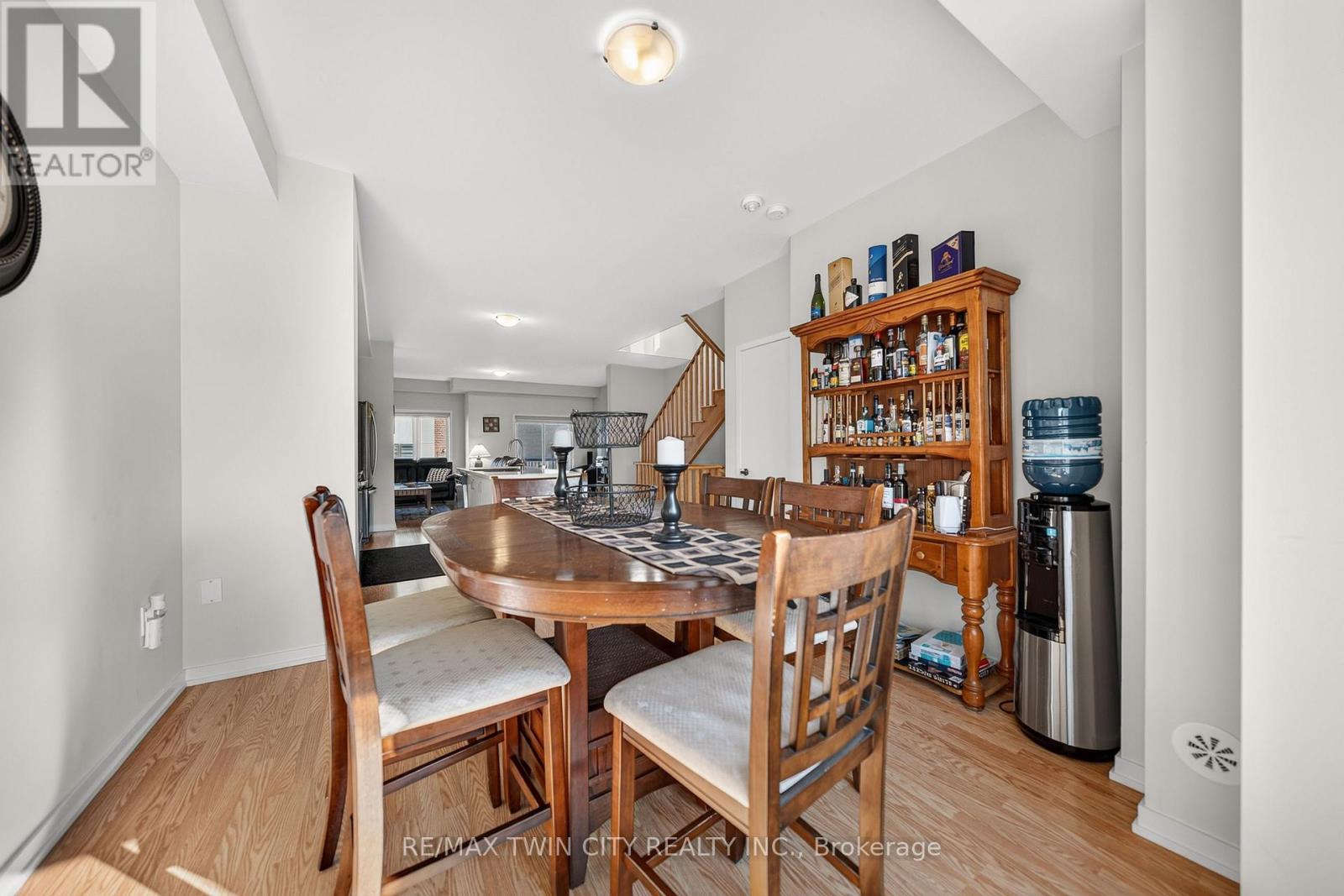 49 LAMBERT LANE - 6