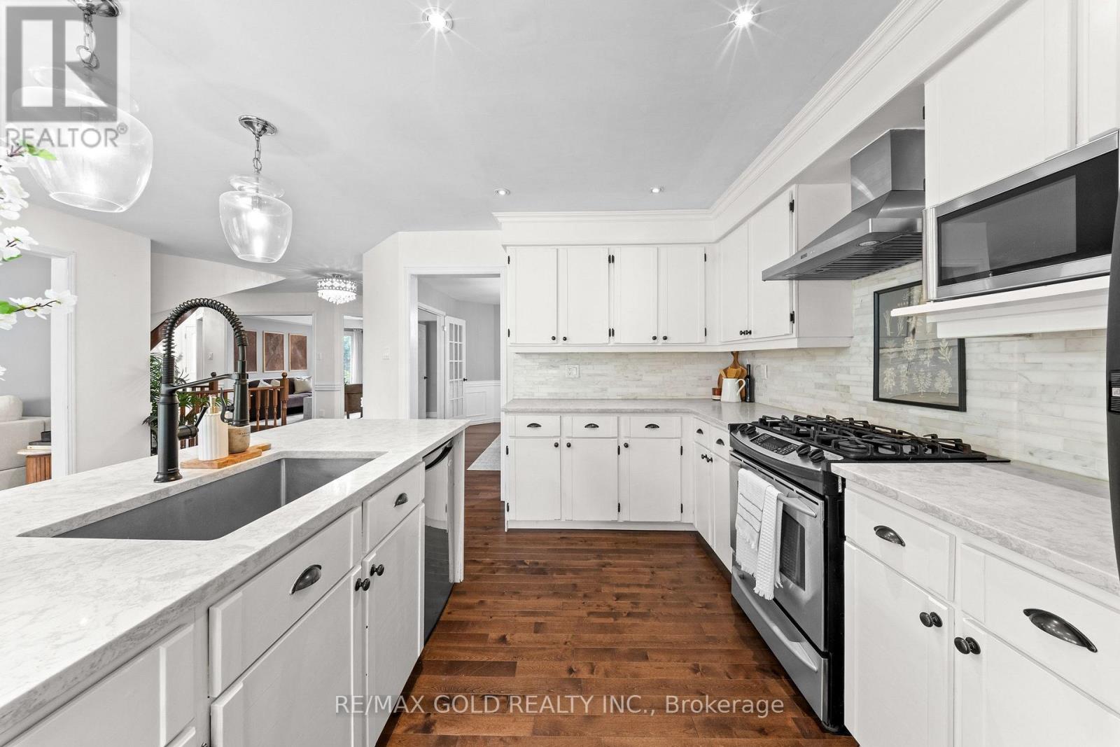 14 SHADYWOOD ROAD - Image 17