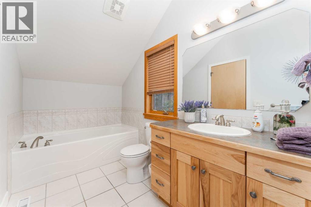 #2 300 Eagle Terrace Road - 33