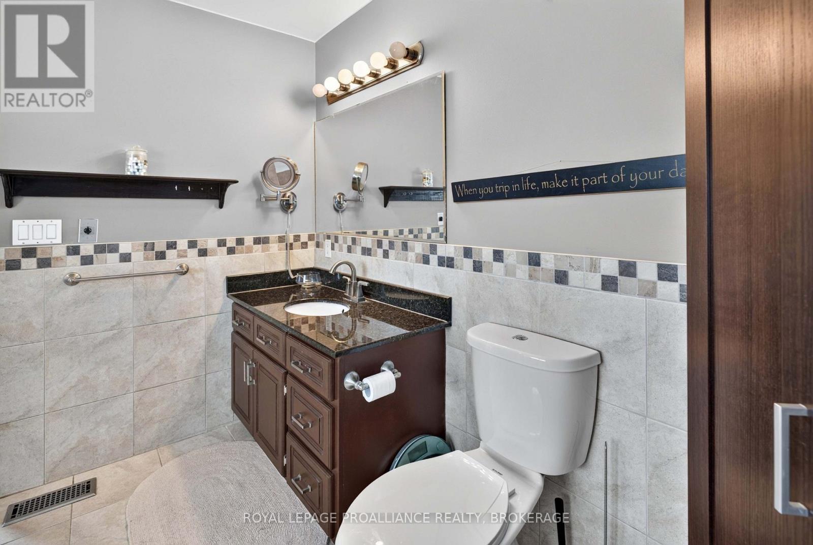 605 FERNMOOR DRIVE - 23