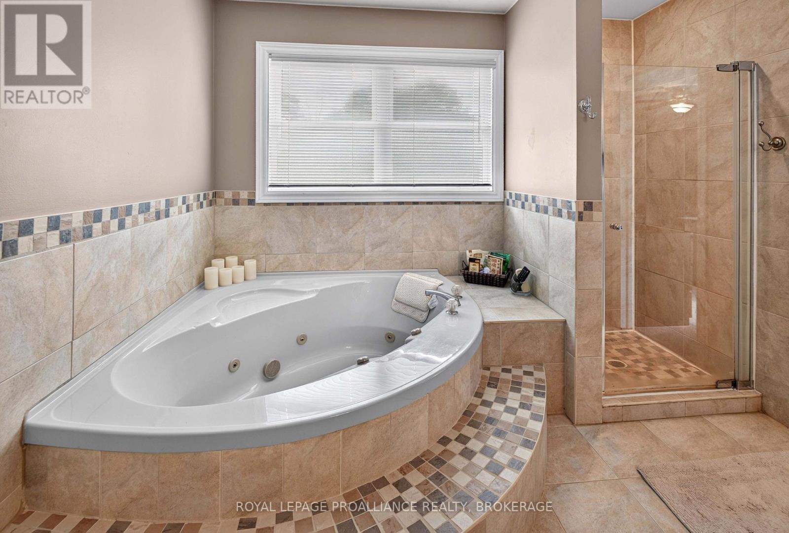 605 FERNMOOR DRIVE - 22