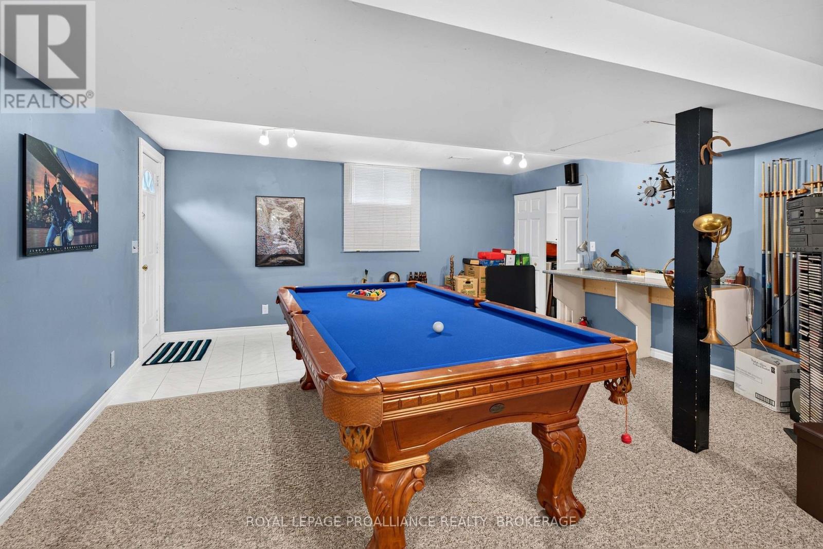 605 FERNMOOR DRIVE - 32