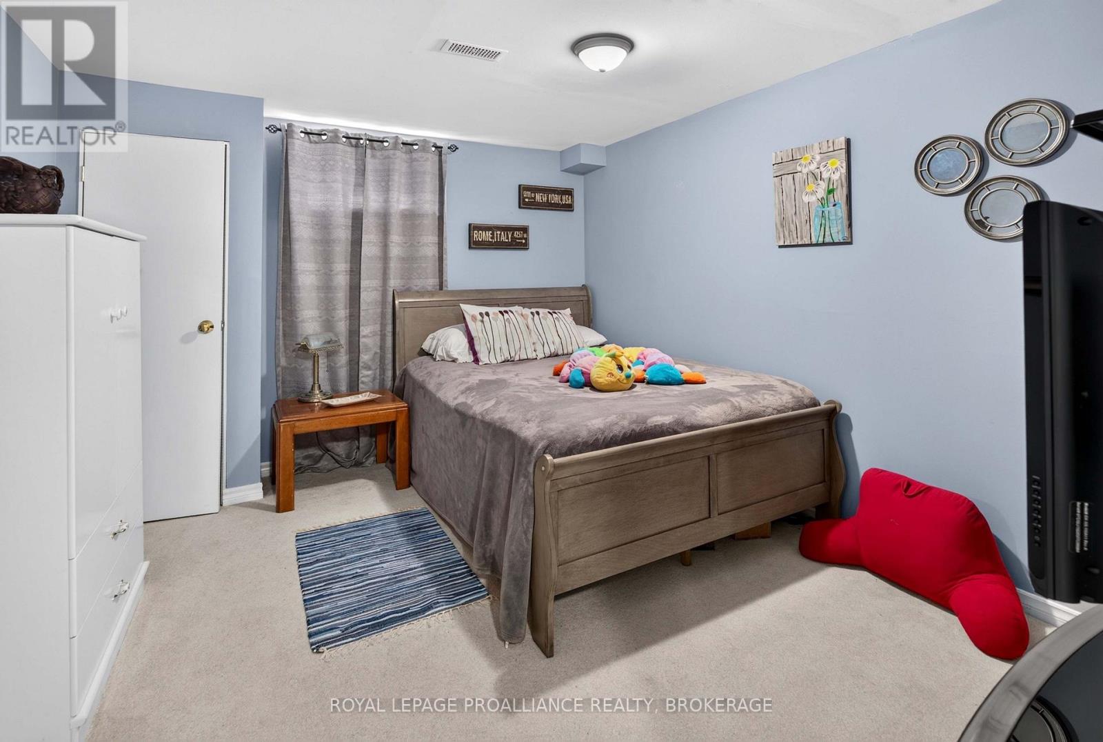 605 FERNMOOR DRIVE - 34