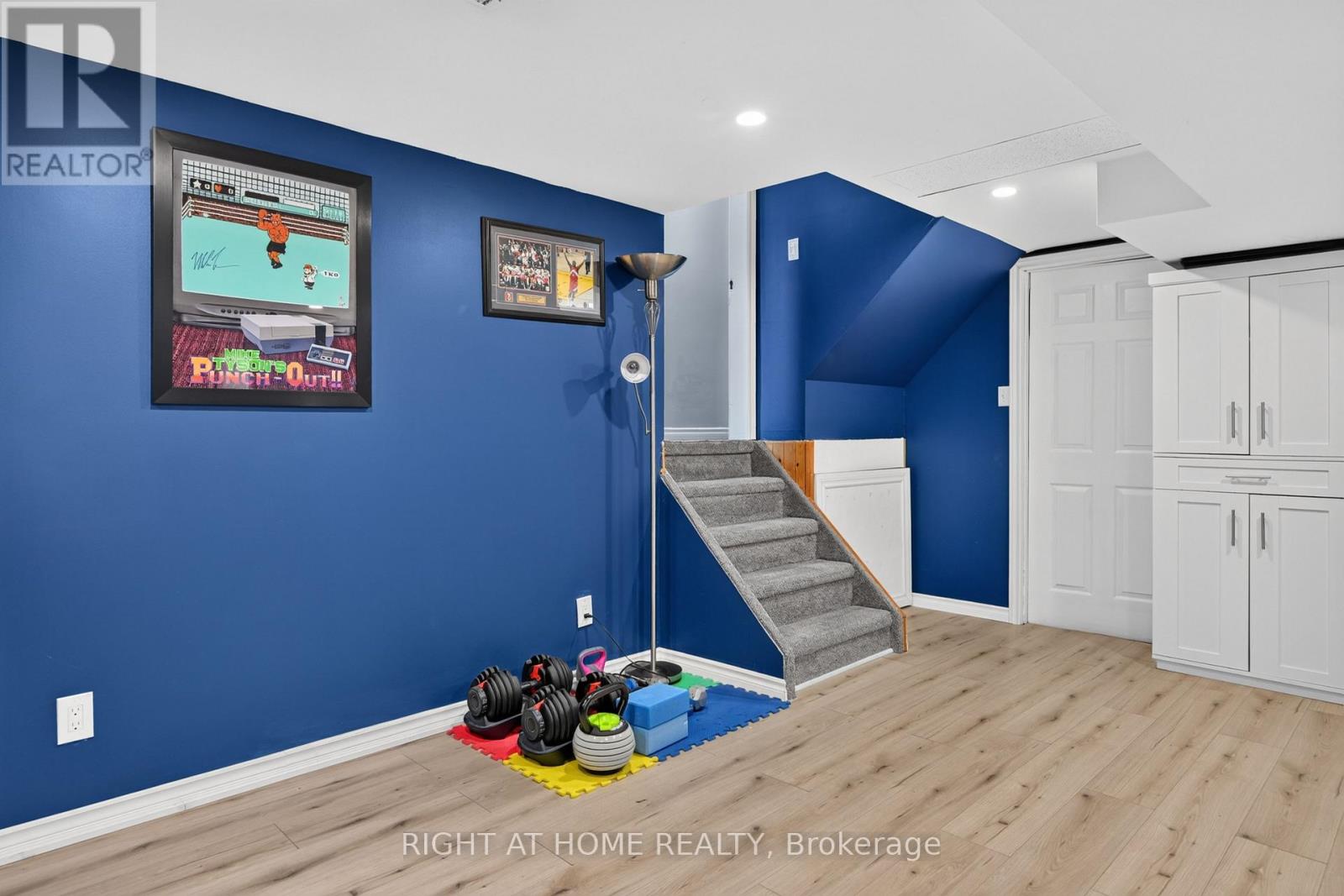 541 RIVER ROAD S - 25