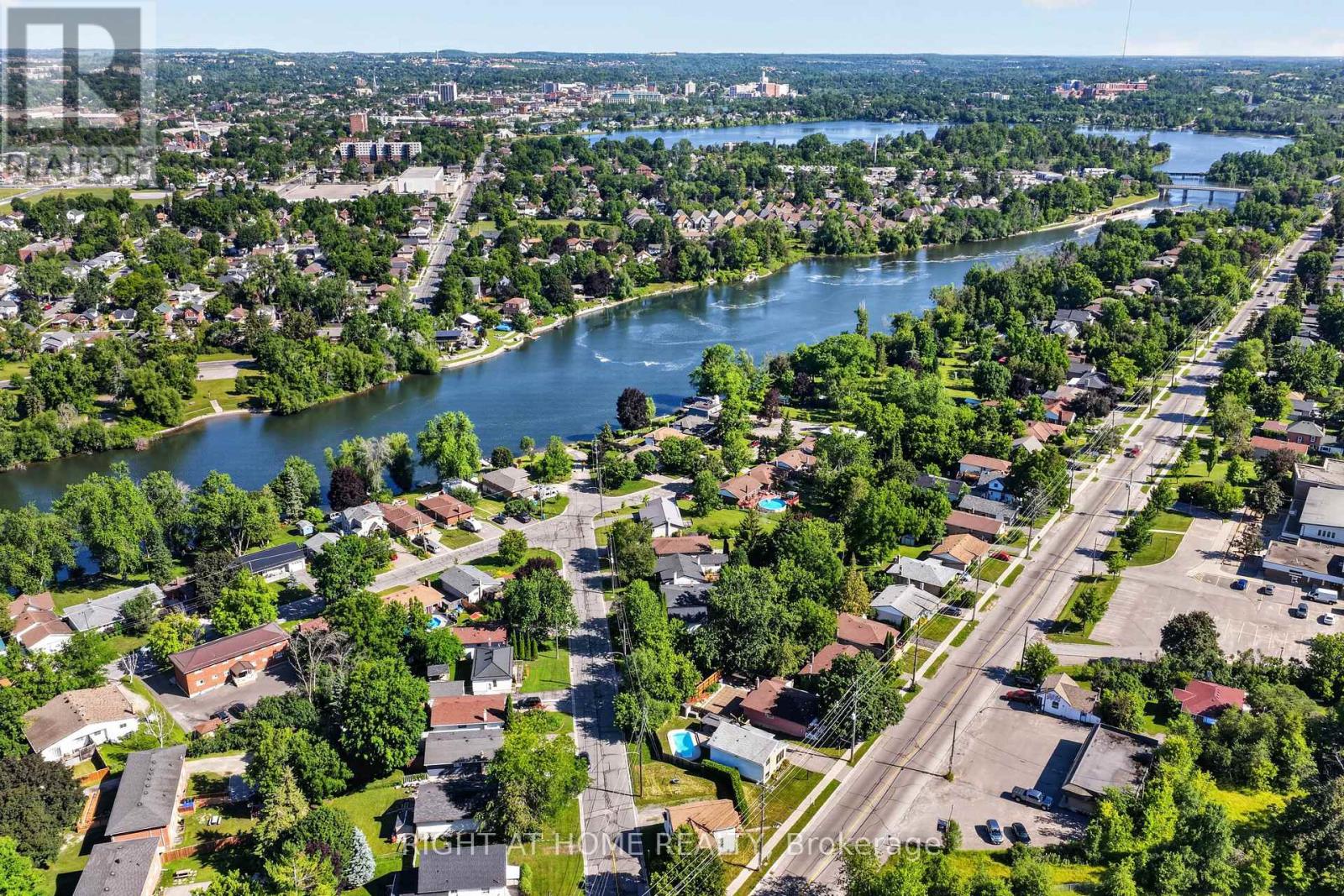 541 RIVER ROAD S - 30