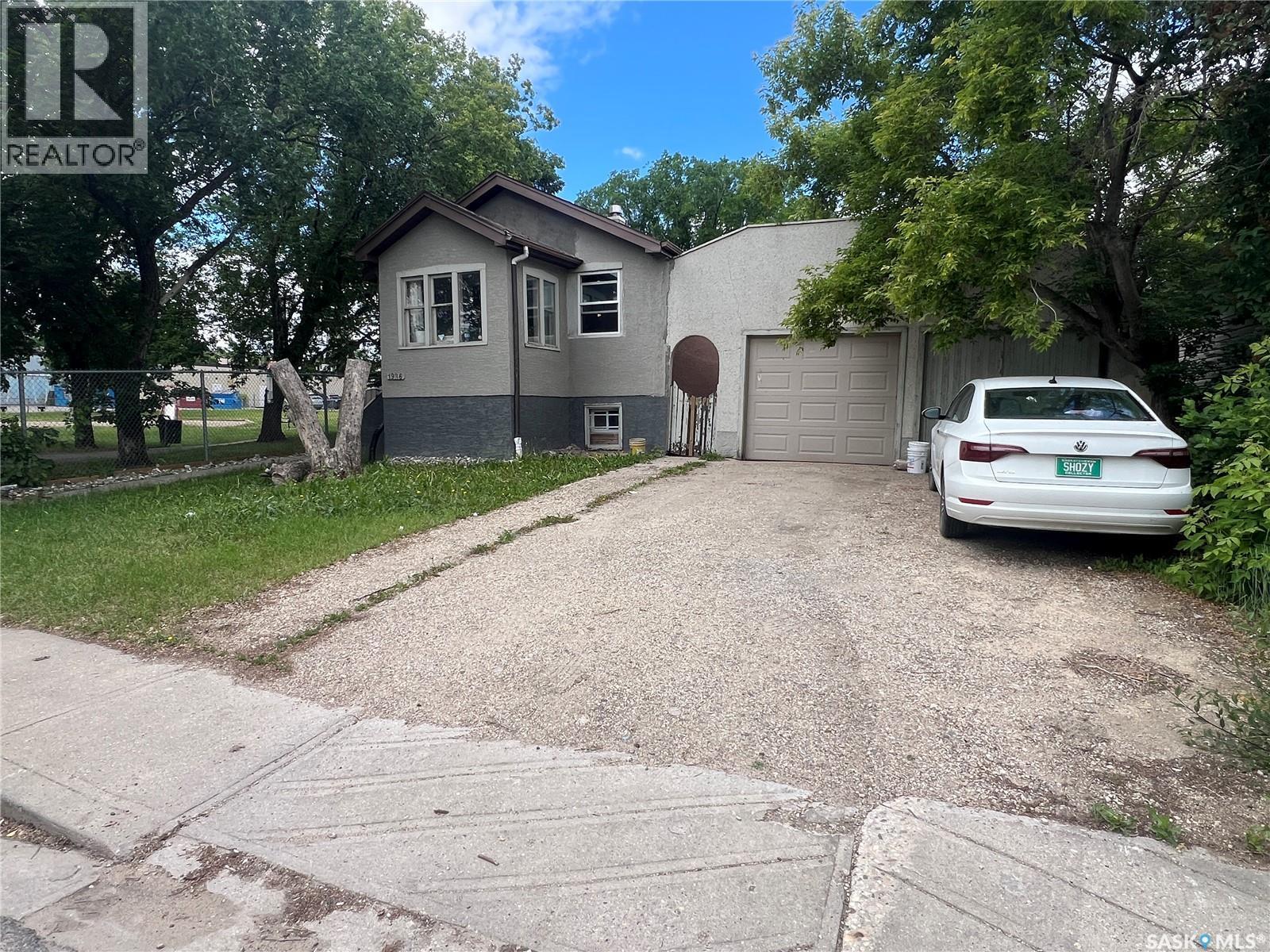1936 BRODER STREET - 1