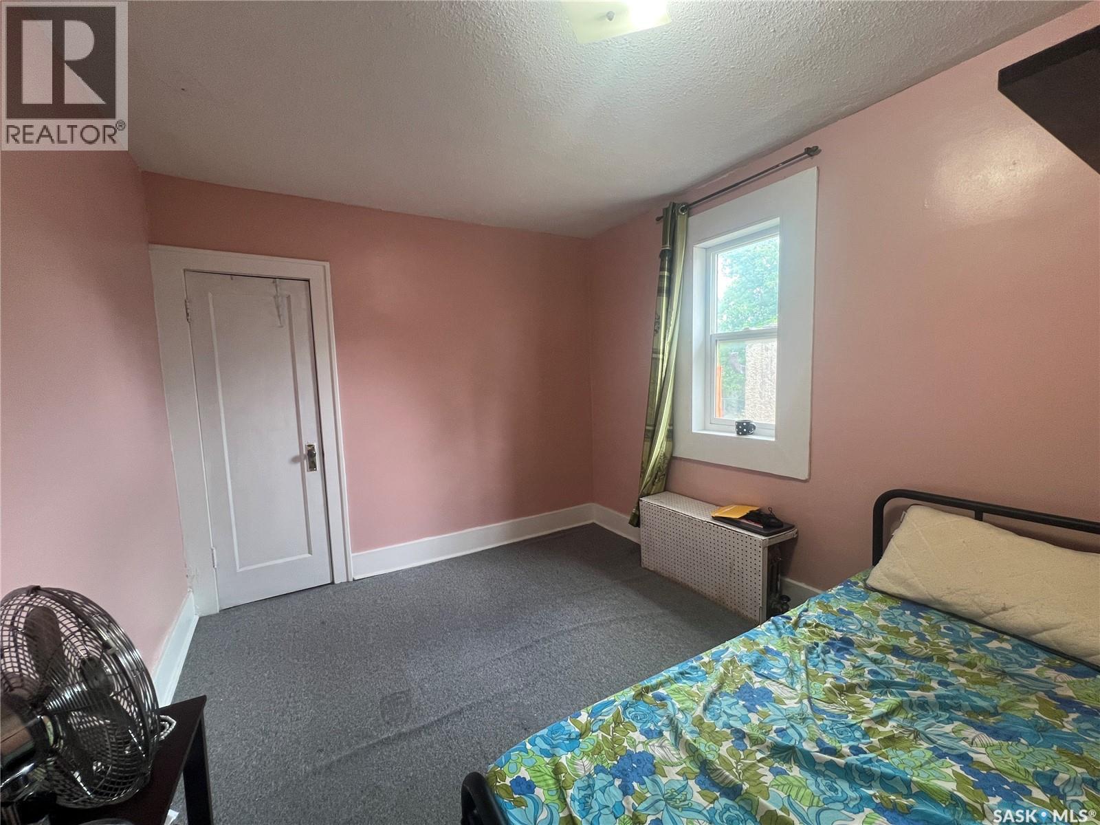 1936 BRODER STREET - 25