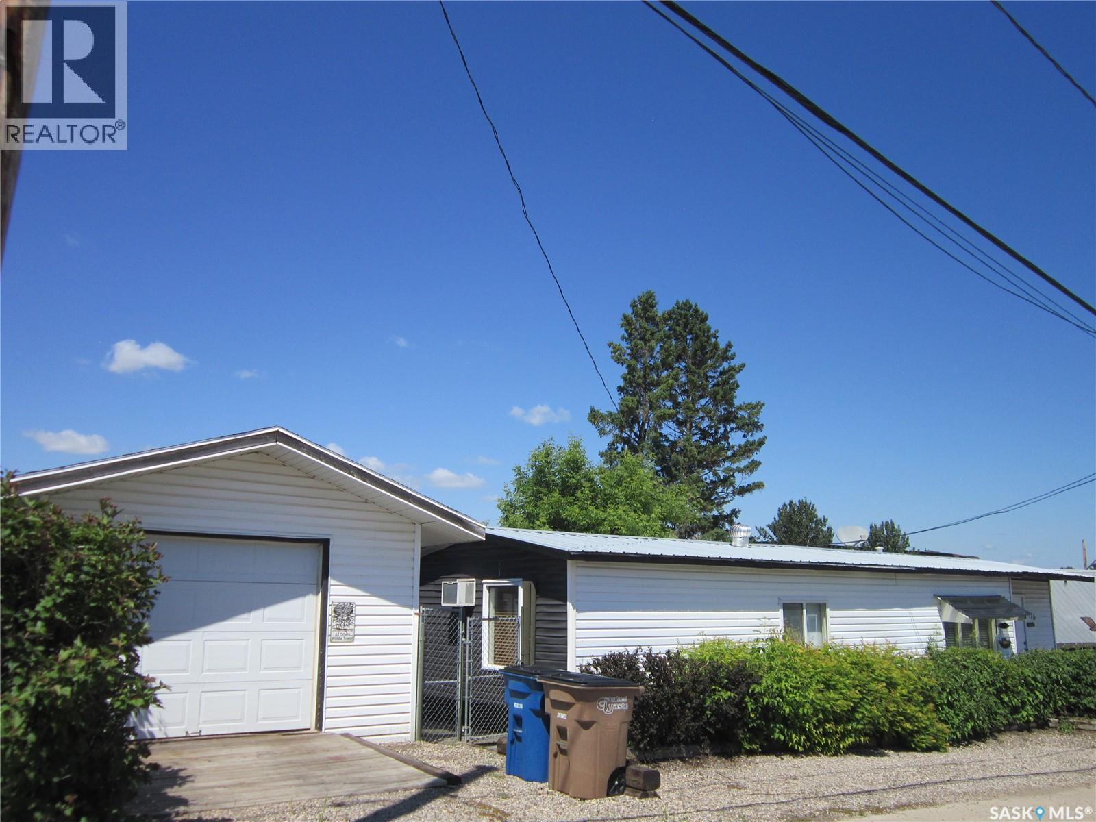 116 Riverside DRIVE - 3