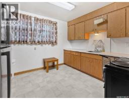 Bedroom - 355 3rd Avenue Se, Swift Current, SK S9H3K6 Photo 10