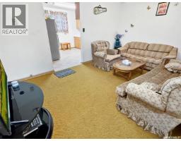 355 3rd Avenue Se, Swift Current, SK S9H3K6 Photo 14