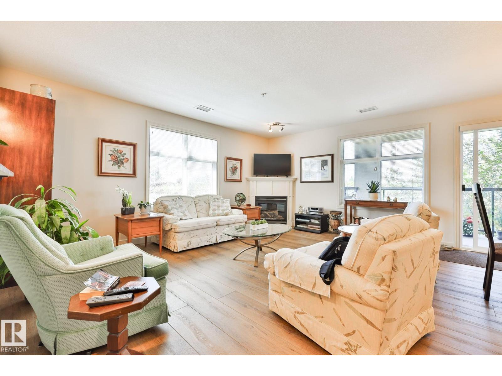 #326 7909 71 ST NW - 15